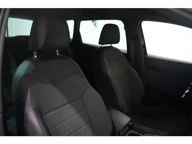Seat Ateca 1.5 TSI FR Business Intense Navi Adaptive cruise Winterpakket Camera Parkeerassistent Elektrische klep 1e Eig. NAP