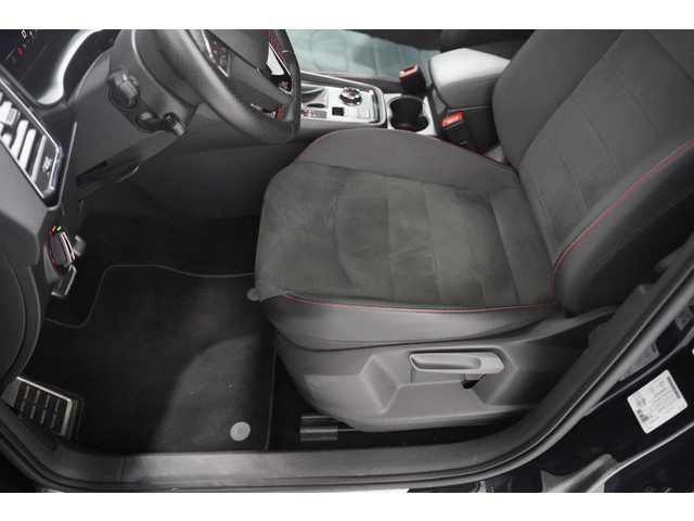 Seat Ateca 1.5 TSI FR Business Intense Navi Adaptive cruise Winterpakket Camera Parkeerassistent Elektrische klep 1e Eig. NAP