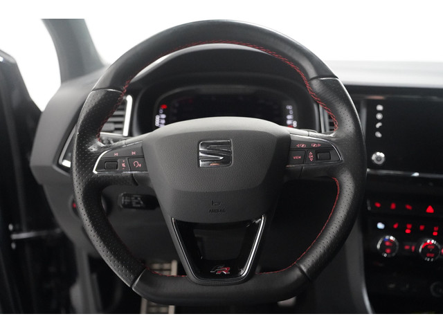 Seat Ateca 1.5 TSI FR Business Intense Navi Adaptive cruise Winterpakket Camera Parkeerassistent Elektrische klep 1e Eig. NAP