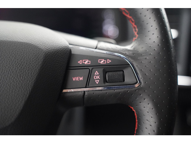 Seat Ateca 1.5 TSI FR Business Intense Navi Adaptive cruise Winterpakket Camera Parkeerassistent Elektrische klep 1e Eig. NAP