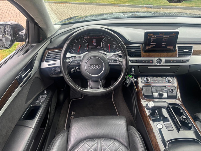 Audi A8 4.2 FSI Quattro 2011 Schuifdak Youngtimer