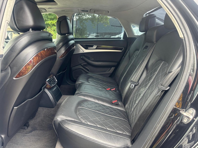 Audi A8 4.2 FSI Quattro 2011 Schuifdak Youngtimer