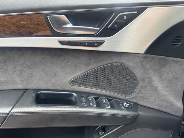 Audi A8 4.2 FSI Quattro 2011 Schuifdak Youngtimer