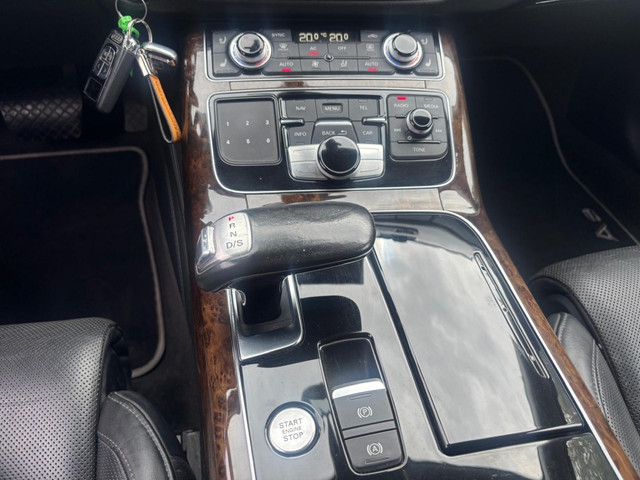 Audi A8 4.2 FSI Quattro 2011 Schuifdak Youngtimer