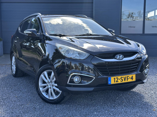 hyundai-ix35-2.0i-i-catcher-2e-eigenaar-navi-clima-pano-cruise-trekhaak-leder-stoelverwarming-pdc-n.a.p-extra-winterset-lm-velgen-apk-tot-01-