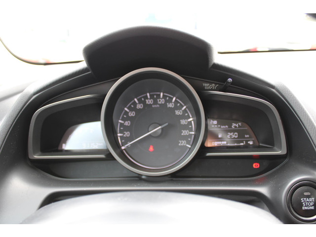 Mazda 2 1.5 Skyactiv-G Dynamic+ Trekhaak, Cruise, Navi, PDC, Airco, Bluetooth, LMV 16 Inch
