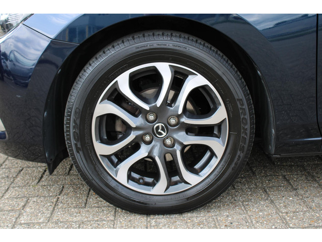 Mazda 2 1.5 Skyactiv-G Dynamic+ Trekhaak, Cruise, Navi, PDC, Airco, Bluetooth, LMV 16 Inch