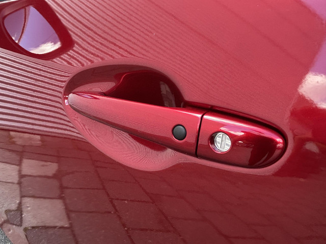 Mazda 2 1.5 Skyactiv-G Signature | Stuurverwarming | LED | 360 Camera |