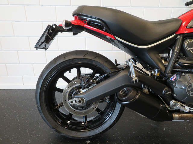Ducati Scrambler 800 ICON CLASSIC HISTORIE