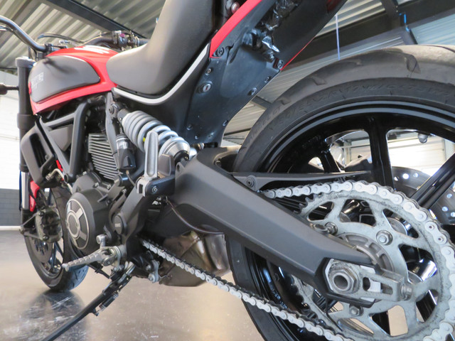 Ducati Scrambler 800 ICON CLASSIC HISTORIE