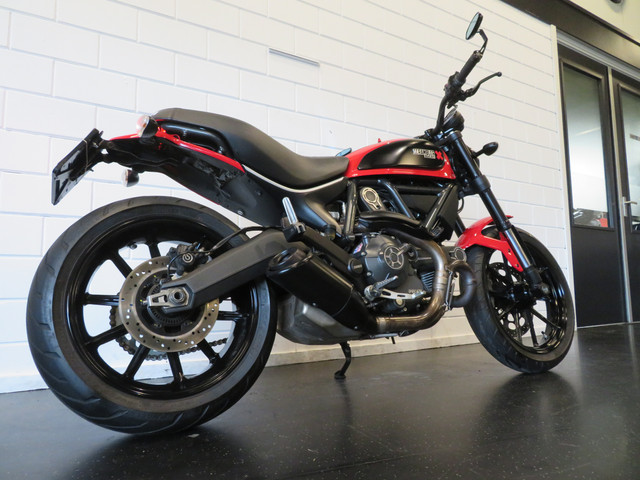 Ducati Scrambler 800 ICON CLASSIC HISTORIE
