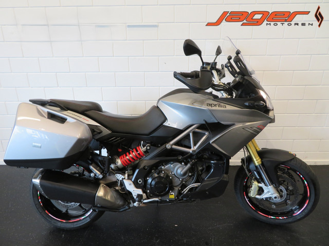aprilia-caponord-1200-travel-pack-hvv-perf.