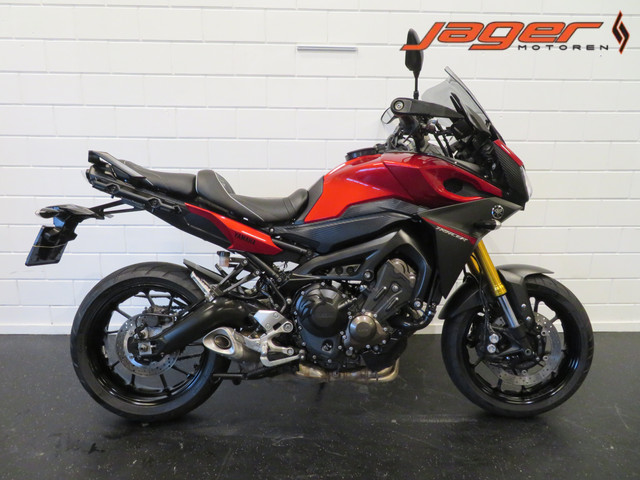 yamaha-mt-09-tracer-900-mt09-historie-top-