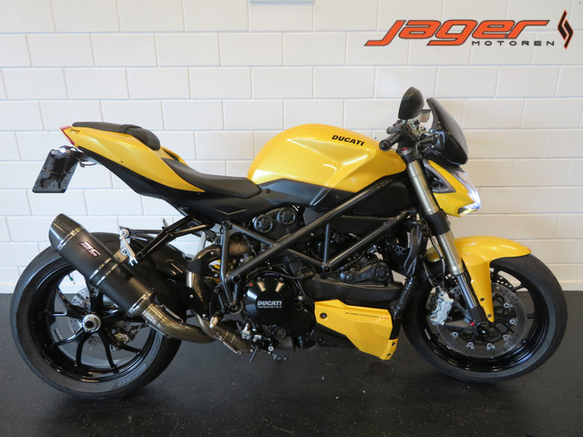 ducati-streetfighter-848-amg-edition--sc-