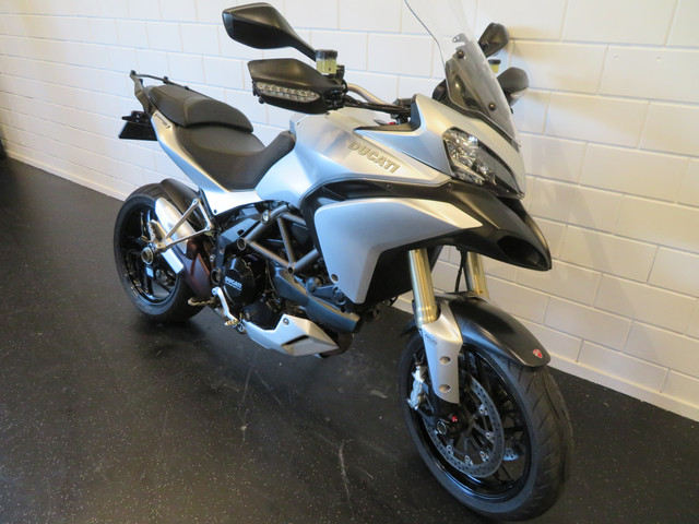 Ducati Multistrada 1200 SUPERSTRAK!
