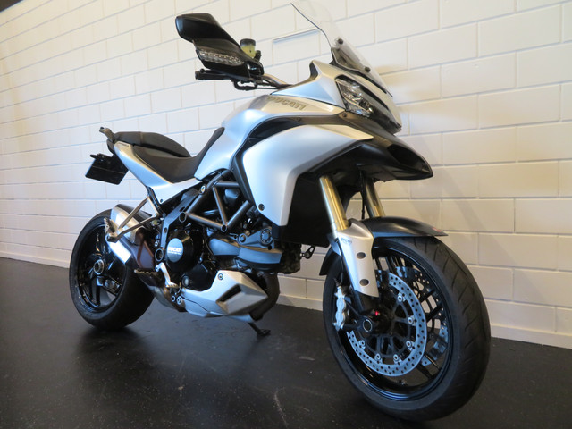 Ducati Multistrada 1200 SUPERSTRAK!