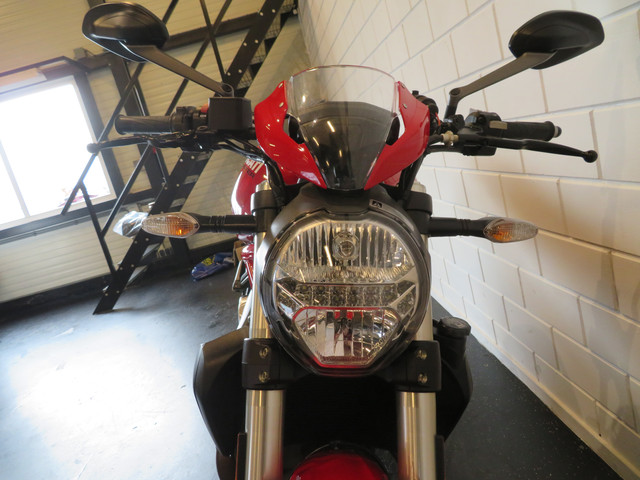 Ducati Monster 821 ABS TFT HISTORIE TOPPER