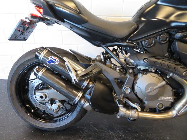 Ducati Monster 821 ABS BLACK-EDIT. TERMI