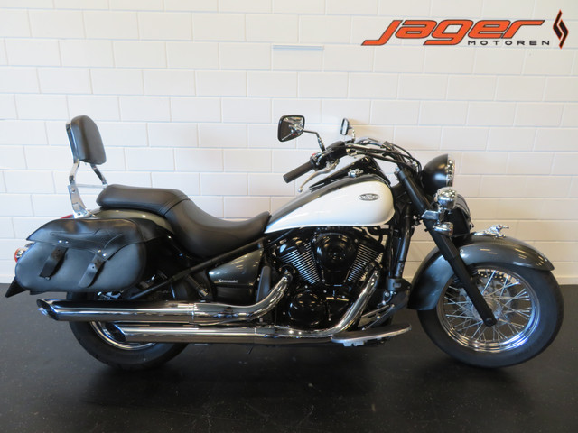 kawasaki-vn-900-classic-zeer-fraai--tassen