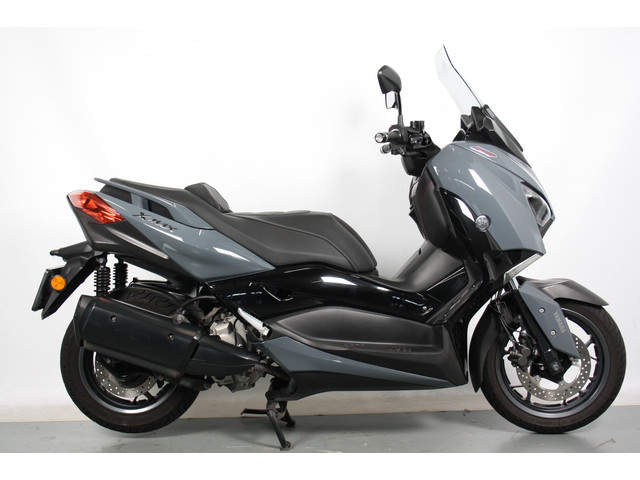 yamaha-x-max-xmax-300-tech-yamaha-xmax-300-tech-max-2022