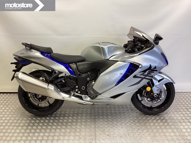suzuki-gsx-1300-r-hayabusa