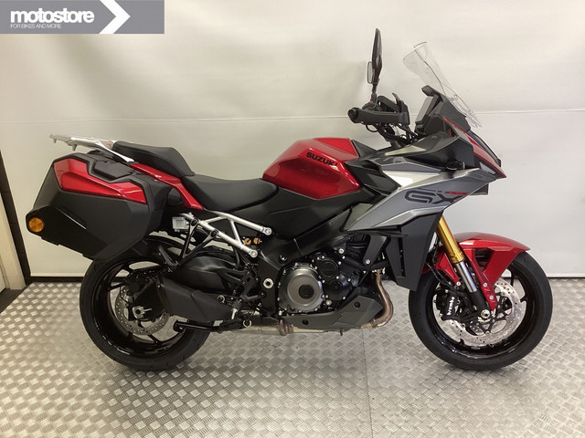 suzuki-gsx-gsx-s-1000-gx
