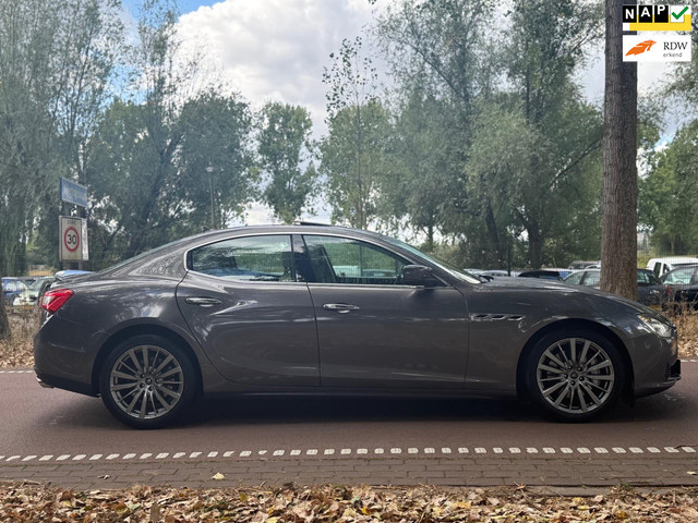 maserati-ghibli-3.0-v6-d-schuifdak-leder-xenon-rijdt-super-