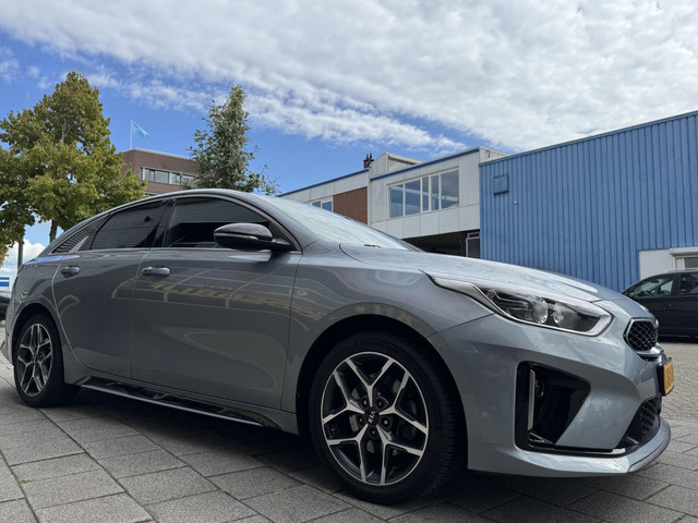 kia-proceed-1.0-t-gdi-gt-plusline---navigatie-i-airco-i-sport-pakket-i-pdc-camera-i-led-i-sport-velgen-i-dealer-onderhouden