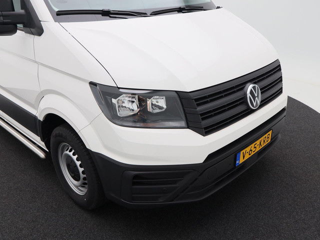 Volkswagen Crafter 35 2.0 TDI L3H3 Trendline | 140PK | Laadruimte Betimmering | Side Bars | Hoog dak | Trekhaak |