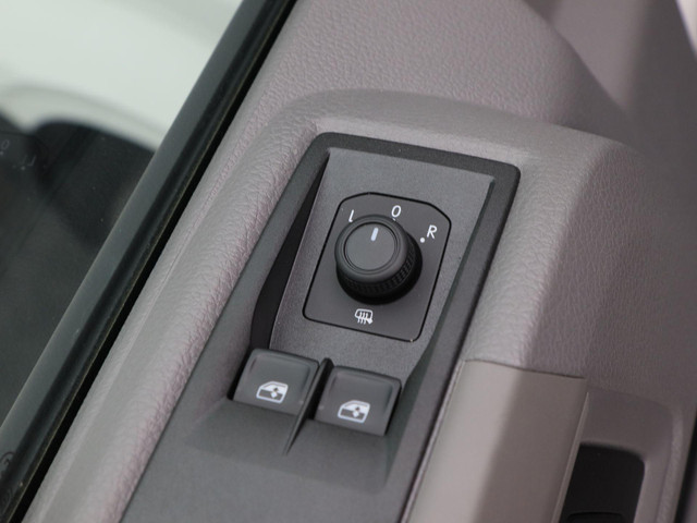 Volkswagen Crafter 35 2.0 TDI L3H3 Trendline | 140PK | Laadruimte Betimmering | Side Bars | Hoog dak | Trekhaak |