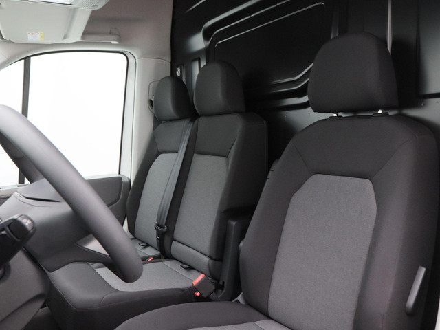 Volkswagen Crafter 35 2.0 TDI L3H3 Trendline | 140PK | Laadruimte Betimmering | Side Bars | Hoog dak | Trekhaak |