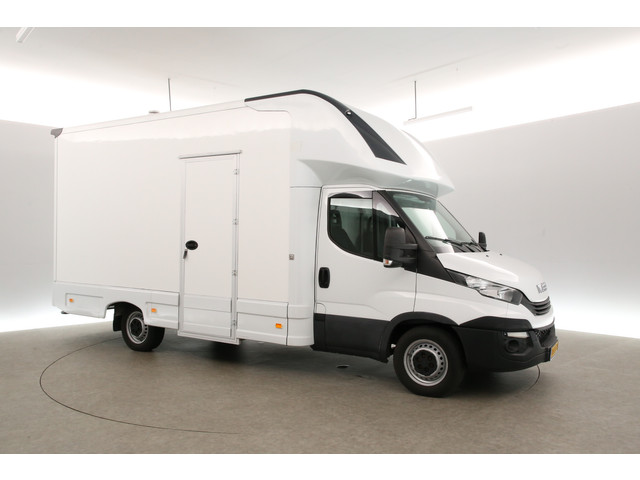 iveco-daily-35s14-2.3-410---foodtruck---patatwagen---verkoopwagen---patatkraam---eventtruck---frietwagen---snackwagen---zijdeur---airco-tree