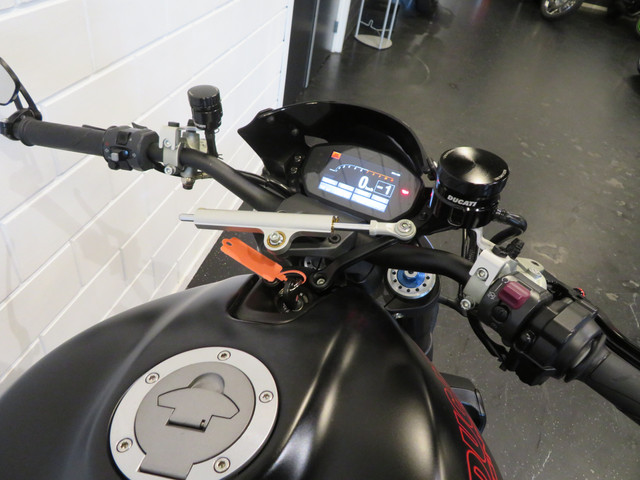 Ducati Monster 1200 R REMUS TOPSTAAT!!
