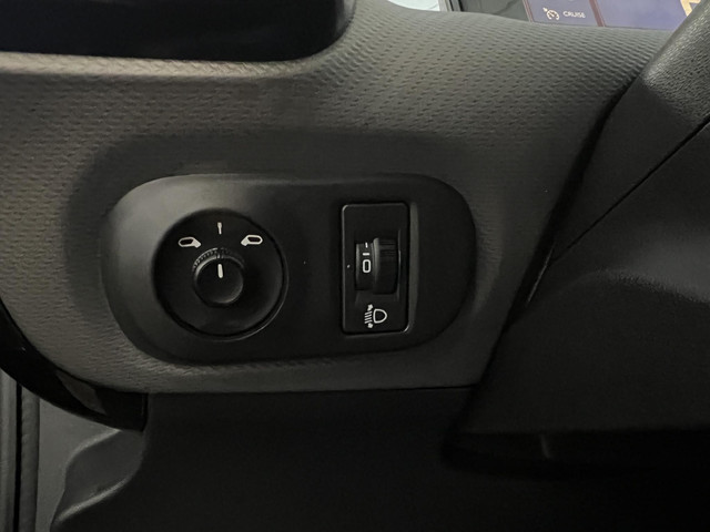 Citroen C4 Cactus 1.2 PureTech Shine NAVIGATIE CAMERA, LED, CRUISE, NAP.