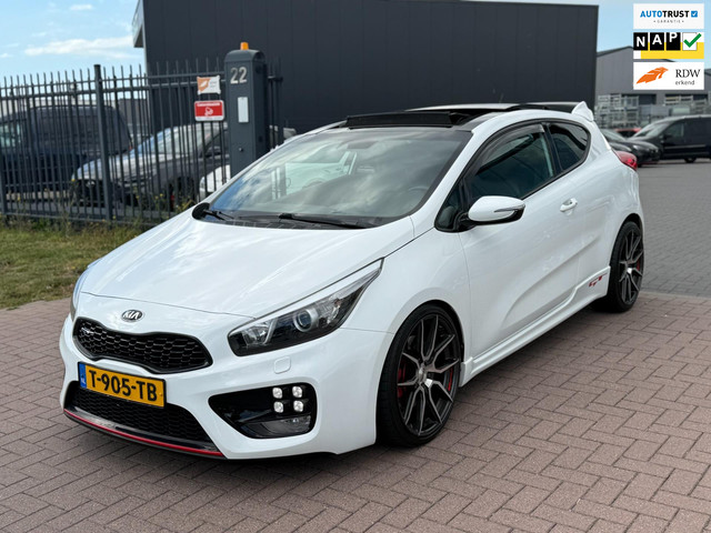 kia-pro-cee-d-1.6-t-gdi-gt-204pk-2015-facelift-pano-full-options