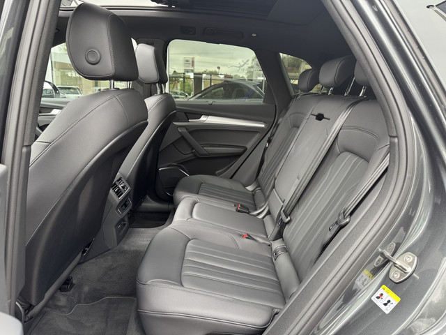 Audi Q5 50 TFSI e S edition | Trekhaak | Pano | LED
