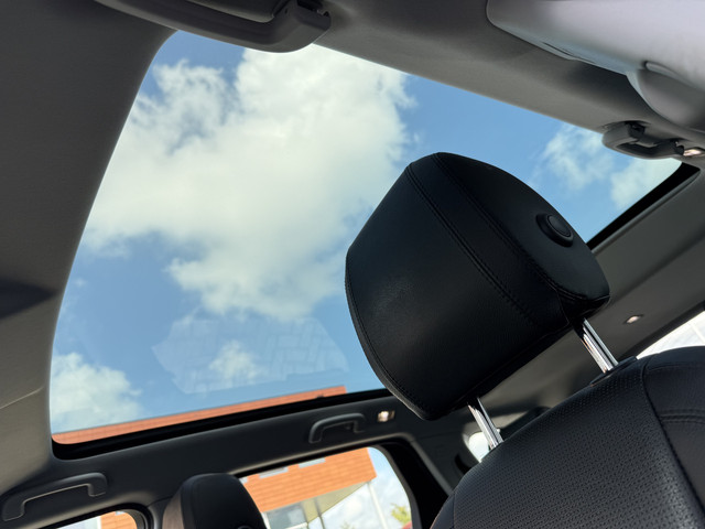 Land Rover Discovery Sport BWJ 2018 2.0 180 PK TD4 SE 7p. AUTOMAAT | TREKHAAK | STOELVERW. | STUURVERW. | CAMERA | PANORAMADAK | ELEKTRISCHE ACHTERKLEP | N