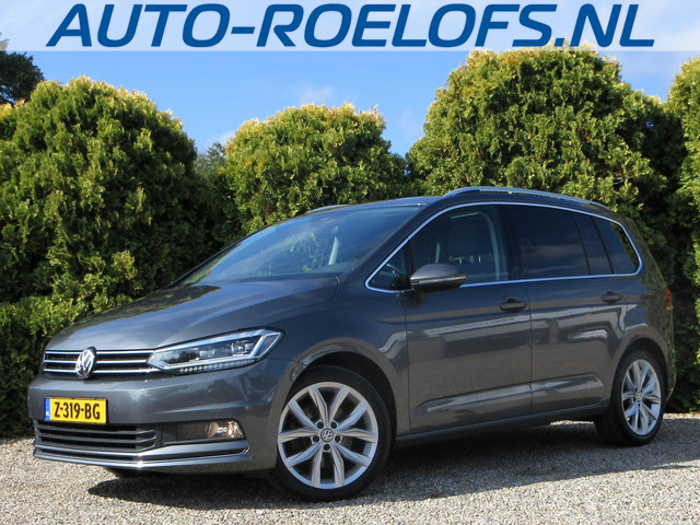 volkswagen-touran-1.5-tsi-highline-automaatnavipano.daktrekhaak
