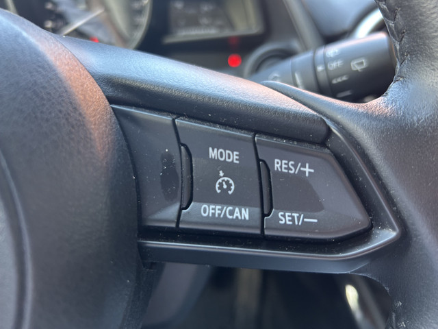 Mazda 2 1.5 Skyactiv-G Comfort    NAVI + CARPLAY    PDC    CRUISE    AIRCO    STOELVERWARMING