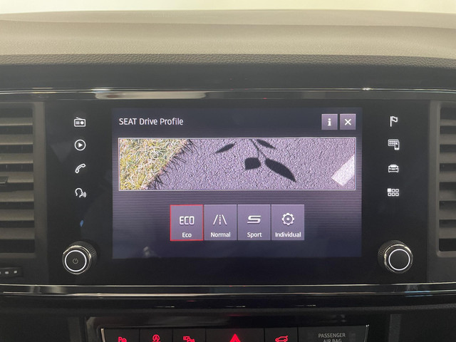 Seat Ateca 1.5 TSI Xcellence Business Intense Airco ECC Navi PDC VA+Camera Adaptive Cruise Control Full LED Winter Pack Alcantara Interieur