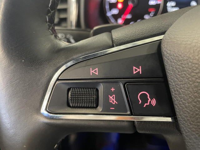 Seat Ateca 1.5 TSI Xcellence Business Intense Airco ECC Navi PDC VA+Camera Adaptive Cruise Control Full LED Winter Pack Alcantara Interieur