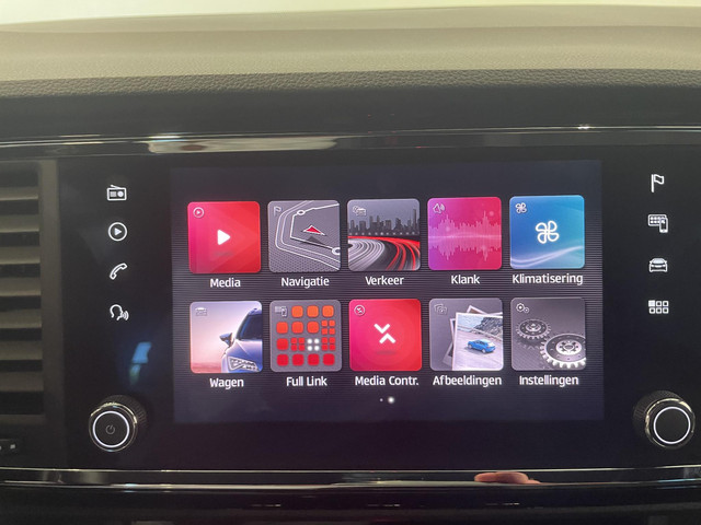 Seat Ateca 1.5 TSI Xcellence Business Intense Airco ECC Navi PDC VA+Camera Adaptive Cruise Control Full LED Winter Pack Alcantara Interieur