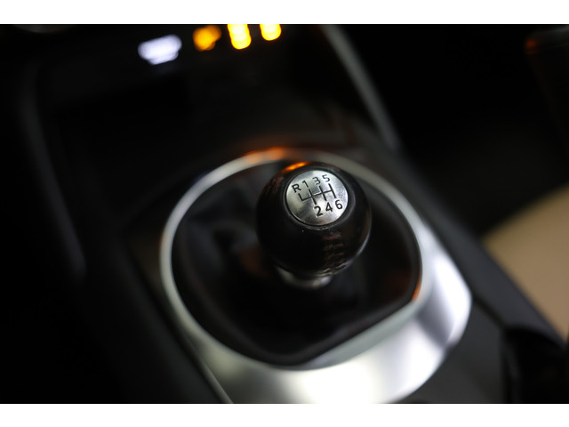 Mazda MX-5 1.5 SkyActiv-G 131 GT-M SoftTop NAVI AIRCO BOSE BT STOELVW! 18