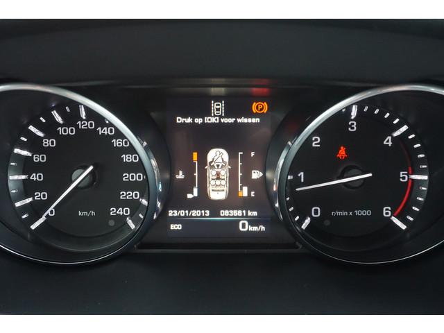 Land Rover Discovery Sport 2.0 eD4 E-Capability SE | Origineel NL | Nieuwe DB ketting | Panoramadak | Leder | Cruise Control |