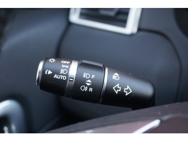 Land Rover Discovery Sport 2.0 eD4 E-Capability SE | Origineel NL | Nieuwe DB ketting | Panoramadak | Leder | Cruise Control |