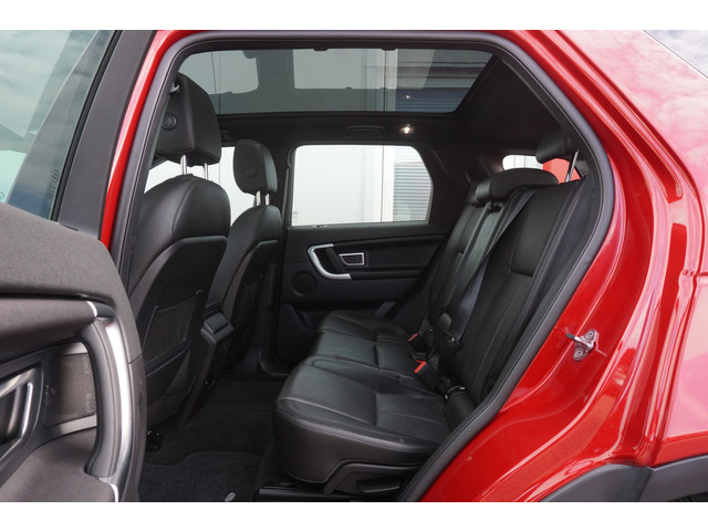 Land Rover Discovery Sport 2.0 eD4 E-Capability SE | Origineel NL | Nieuwe DB ketting | Panoramadak | Leder | Cruise Control |