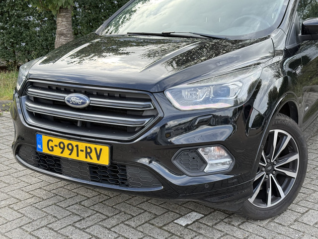 Ford Kuga BWJ 2018 1.5 176 pk EcoBoost ST Line AUTOMAAT | 4 WHEEL DRIVE | TREKHAAK | PANORAMA | CLIMA | CRUISE | NAVI | PRIV. GLAS | MULTI