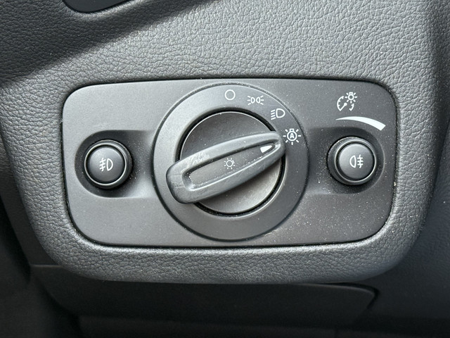 Ford Kuga BWJ 2018 1.5 176 pk EcoBoost ST Line AUTOMAAT | 4 WHEEL DRIVE | TREKHAAK | PANORAMA | CLIMA | CRUISE | NAVI | PRIV. GLAS | MULTI