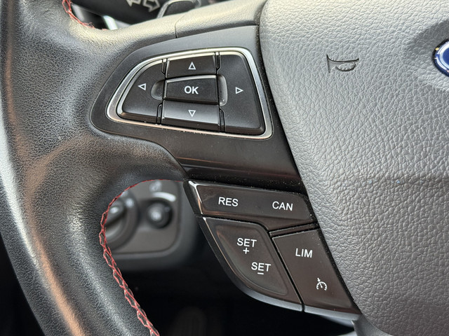 Ford Kuga BWJ 2018 1.5 176 pk EcoBoost ST Line AUTOMAAT | 4 WHEEL DRIVE | TREKHAAK | PANORAMA | CLIMA | CRUISE | NAVI | PRIV. GLAS | MULTI