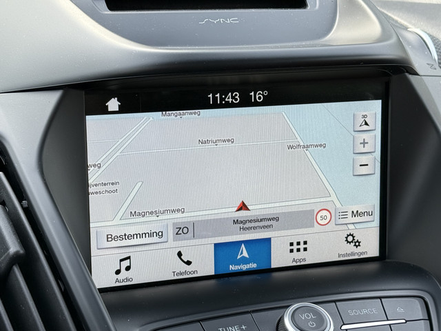 Ford Kuga BWJ 2018 1.5 176 pk EcoBoost ST Line AUTOMAAT | 4 WHEEL DRIVE | TREKHAAK | PANORAMA | CLIMA | CRUISE | NAVI | PRIV. GLAS | MULTI